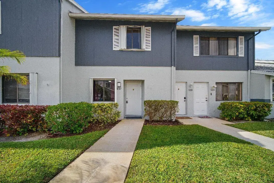 Picture of 2641 Gately Dr West 507, West Palm Beach, FL 33415