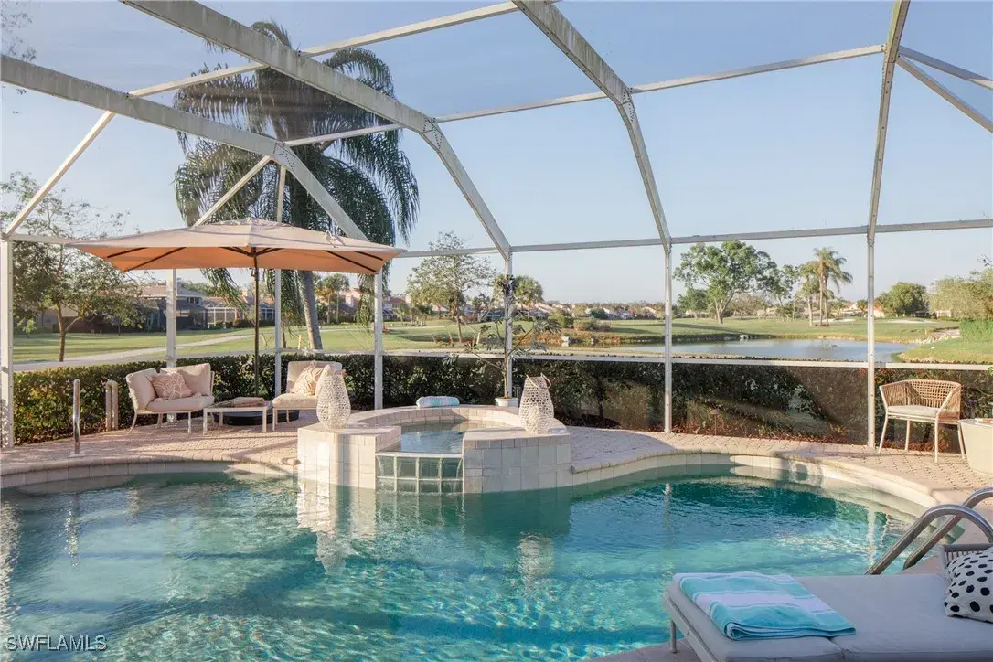 Picture of 11832 Quail Village Way 157-8, Naples, FL 34119