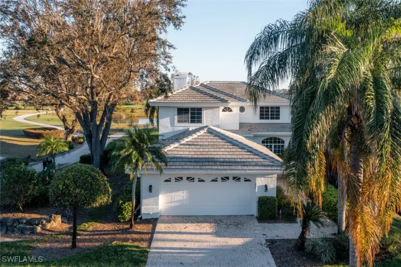 Picture of 11832 Quail Village Way 157-8, Naples FL 34119
