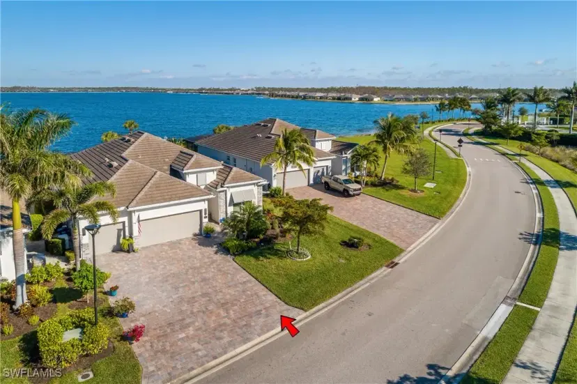 Picture of 15320 Blue Bay Cir, Fort Myers FL 33913