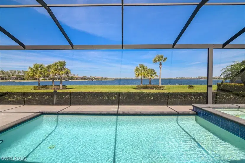Picture of 15320 Blue Bay Cir, Fort Myers FL 33913