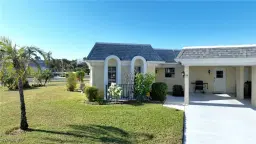 Picture of 10 Regency Ct, Lehigh Acres, FL 33936