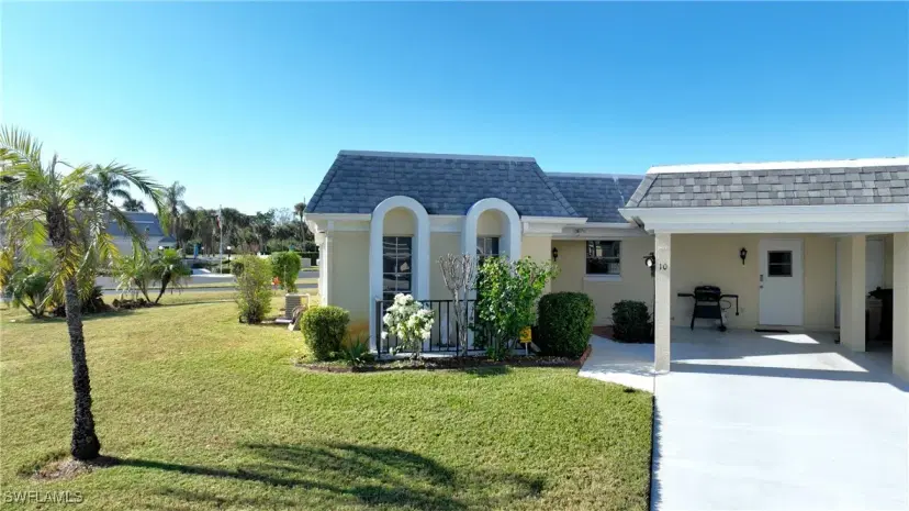 Picture of 10 Regency Ct, Lehigh Acres FL 33936