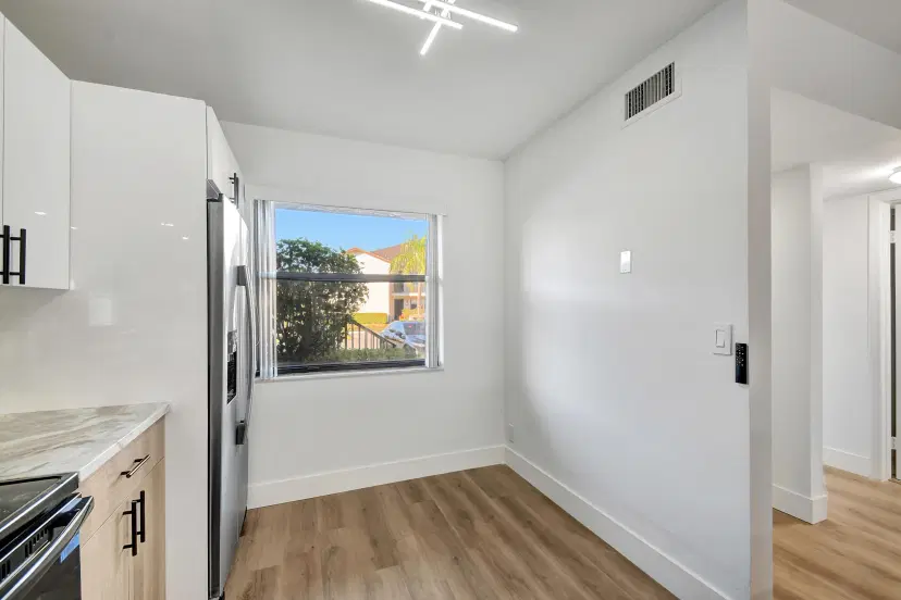 Picture of 7674 Tahiti Lane 101, Lake Worth FL 33467
