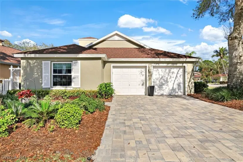 Picture of 1170 Silverstrand Dr, Naples FL 34110