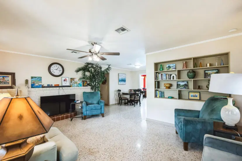 Picture of 1121 N Ocean Breeze, Lake Worth Beach FL 33460