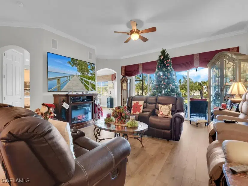 Picture of 5909 Tarpon Gardens Cir 101, Cape Coral FL 33914