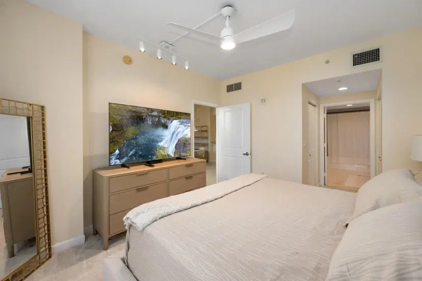 Picture of 480 Hibiscus Street 207, West Palm Beach FL 33401