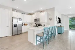 Picture of 1084 Tranquil Brook Dr, Naples, FL 34114
