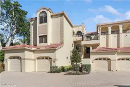 Picture of 7048 S Pelican Bay Blvd C-105, Naples, FL 34108