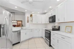 Picture of 7048 S Pelican Bay Blvd C-105, Naples, FL 34108