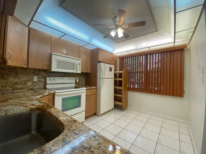 Picture of 2102 Lucaya Bend N2, Coconut Creek FL 33066