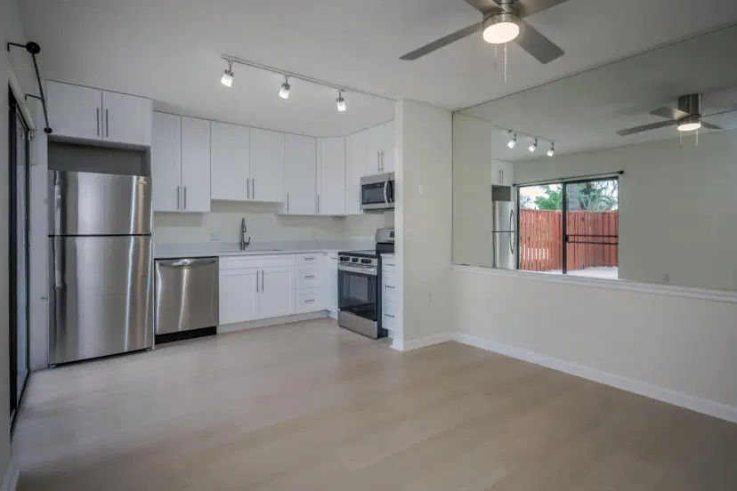 Picture of 3345 Meridian B Way N B, Palm Beach Gardens FL 33410