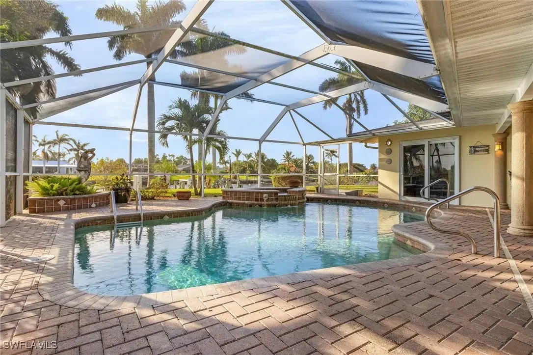 Picture of 734 SE 43Rd St, Cape Coral, FL 33904