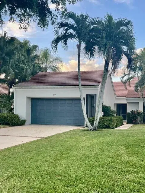 Picture of 37 Edinburgh Drive, Palm Beach Gardens FL 33418