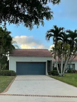 Picture of 37 Edinburgh Drive, Palm Beach Gardens, FL 33418