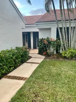 Picture of 37 Edinburgh Drive, Palm Beach Gardens, FL 33418