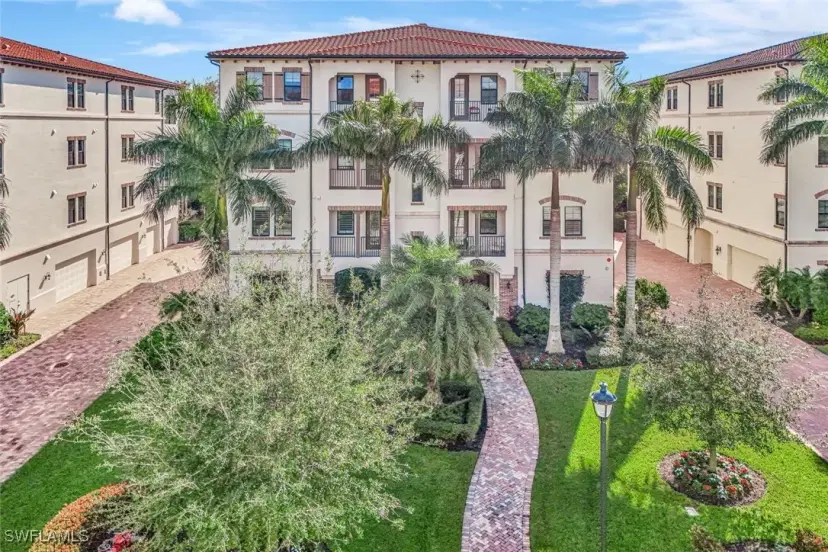 Picture of 16374 Viansa Way 5-101, Naples FL 34110