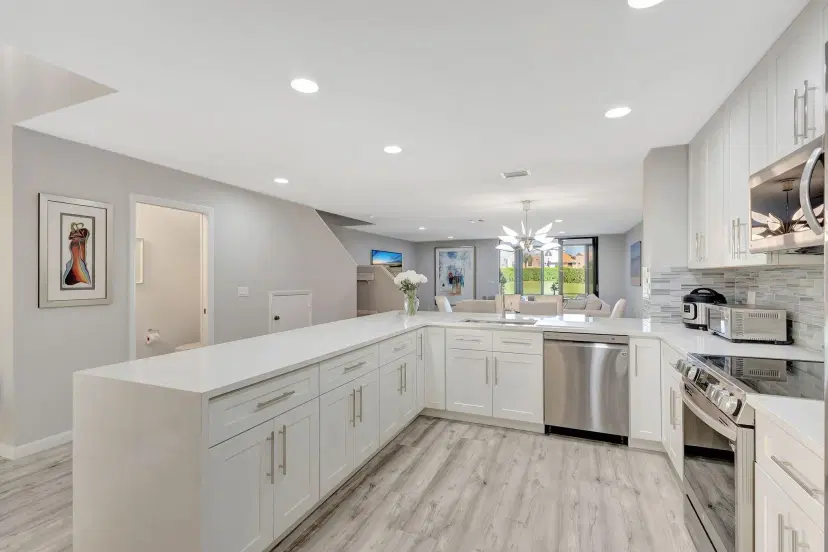 Picture of 5335 10Th Fairway Drive 3, Delray Beach FL 33484