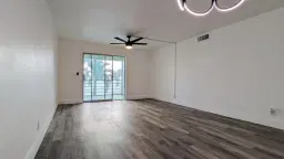 Picture of 2601 NE 3Rd Court 210, Boynton Beach, FL 33435