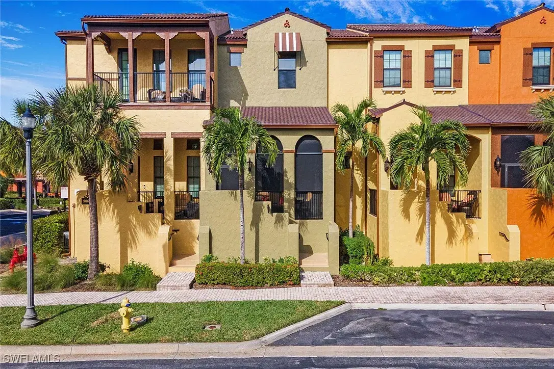 Picture of 9065 Albion Ln N 4909, Naples, FL 34113