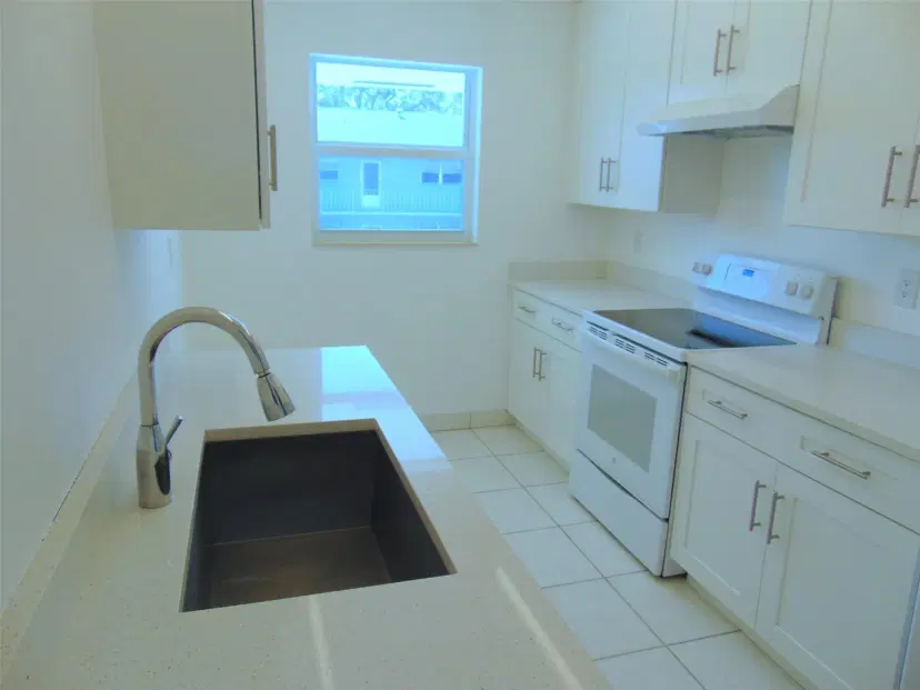 Picture of 2400 SW 22Nd Ave 512, Delray Beach FL 33445