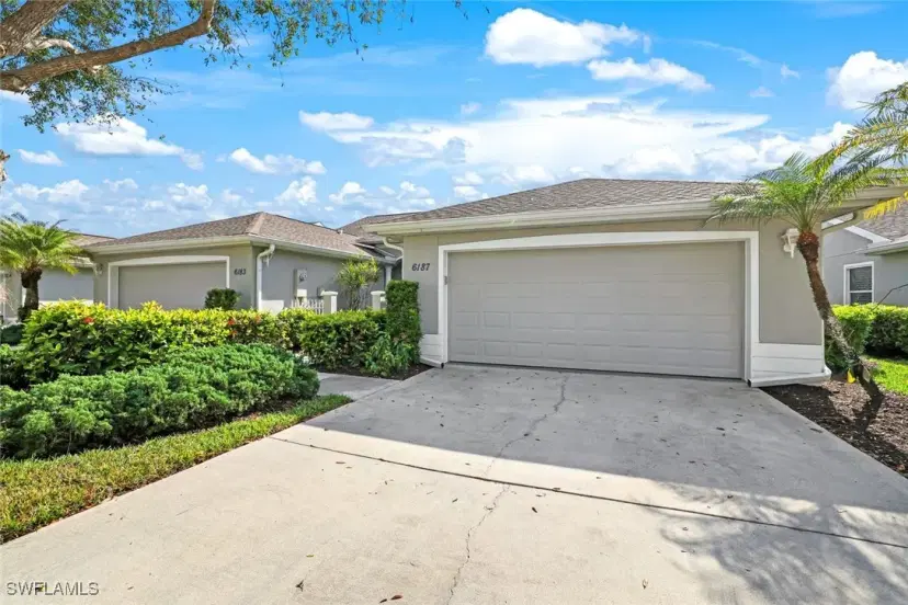 Picture of 6187 Mandalay Cir 32, Naples FL 34112