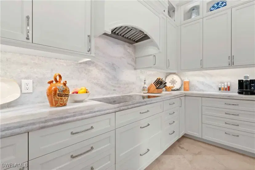 Picture of 9009 Terranova Dr, Naples FL 34109