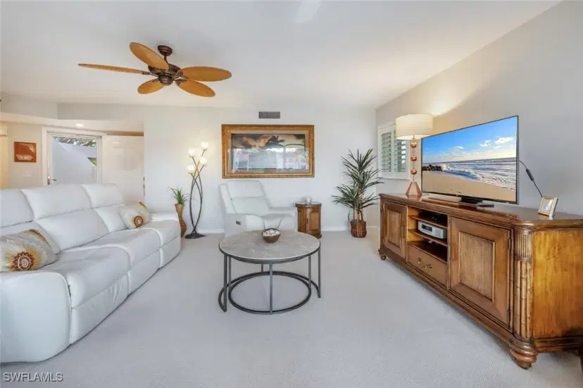 Picture of 577 Beachwalk Cir R104, Naples FL 34108