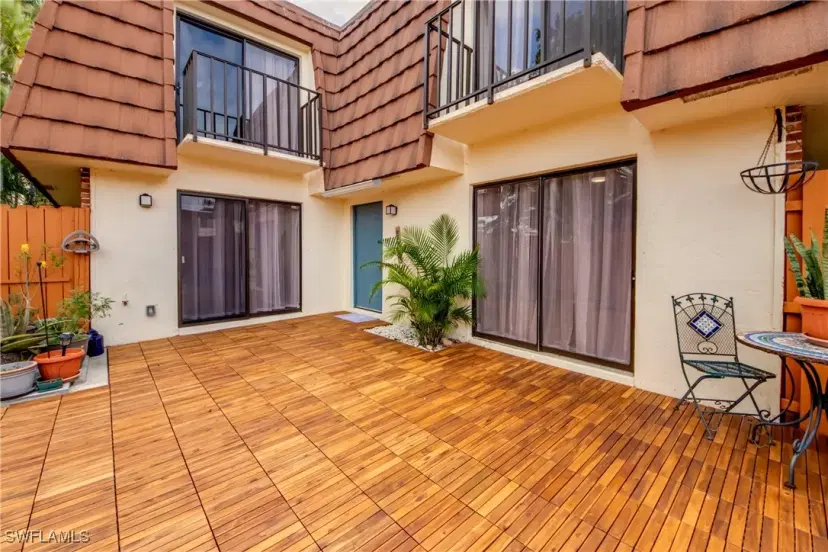 Picture of 1464 Park Shore Cir 2, Fort Myers FL 33901