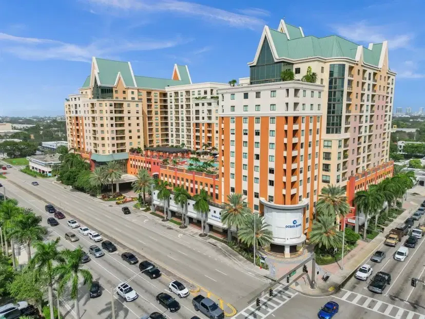 Picture of 110 N Federal Hwy 807, Fort Lauderdale FL 33301
