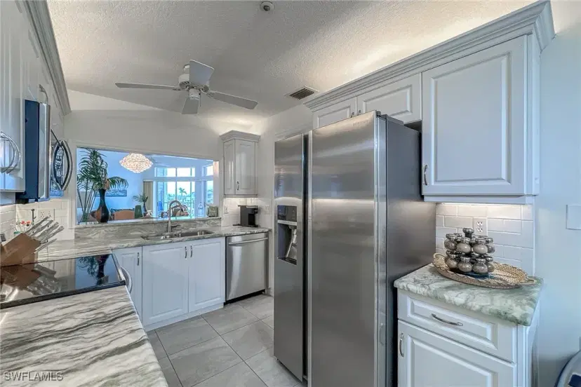 Picture of 18086 San Carlos Blvd 823, Fort Myers Beach FL 33931