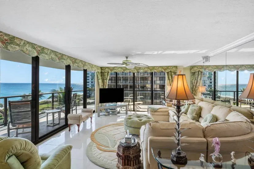 Picture of 3440 S Ocean Boulevard 508N, Palm Beach FL 33480