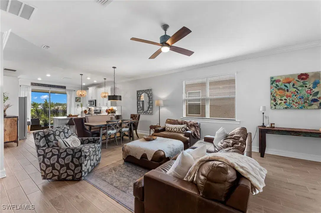 Picture of 16781 Seasons Coast Dr, Bonita Springs, FL 34135