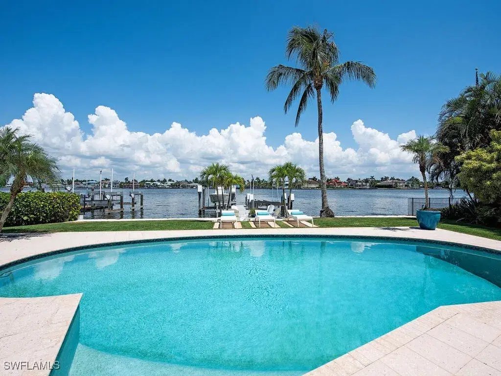 Picture of 2143 Marina Dr, Naples, FL 34102
