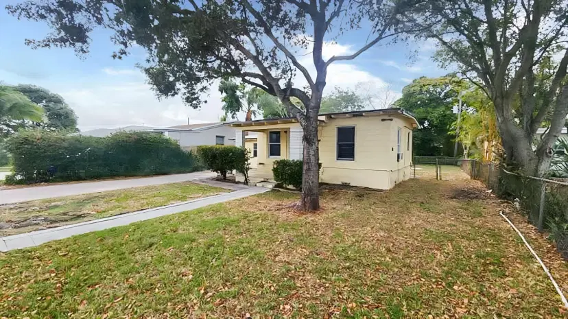 Picture of 105 NW 28Th Way, Fort Lauderdale FL 33311
