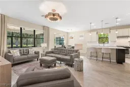 Picture of 7370 Mockingbird Ct, Naples, FL 34114
