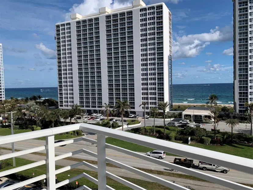 Picture of 2851 E Ocean Blvd E7, Boca Raton FL 33432
