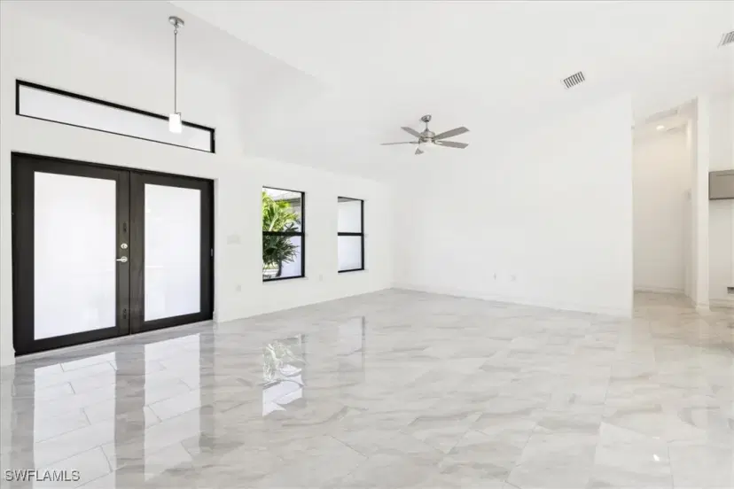 Picture of 6151 Hershey Ave, Fort Myers FL 33905