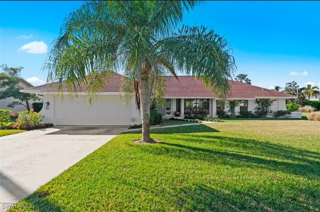 Picture of 2255 Imperial Golf Course Blvd, Naples, FL 34110