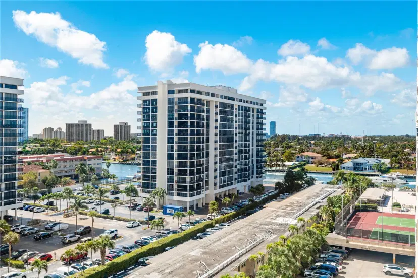 Picture of 1985 S Ocean Dr 8Q, Hallandale Beach FL 33009
