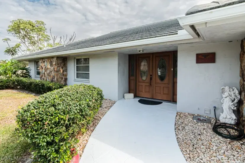 Picture of 1818 Cherie Ln, North Fort Myers FL 33917