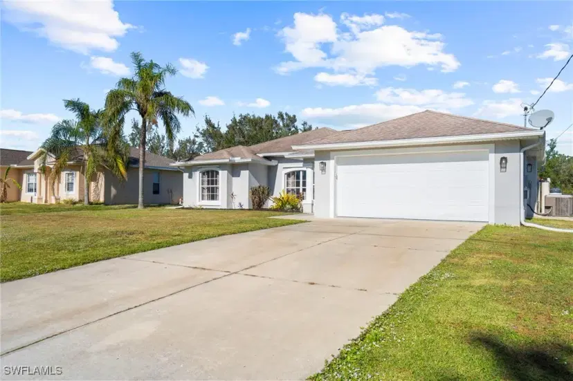 Picture of 4467 Cinderella Cir, North Port FL 34286