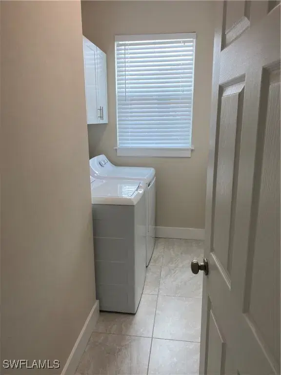 Picture of 2300 Jackson Ave, Naples FL 34112