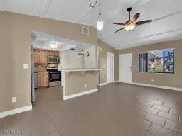 Picture of 208 SE 4Th Pl, Cape Coral, FL 33990