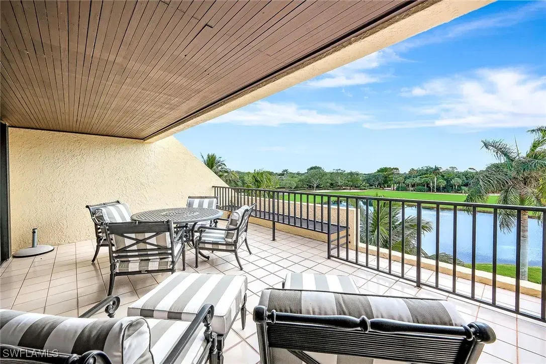 Picture of 6360 Pelican Bay Blvd 304C, Naples, FL 34108