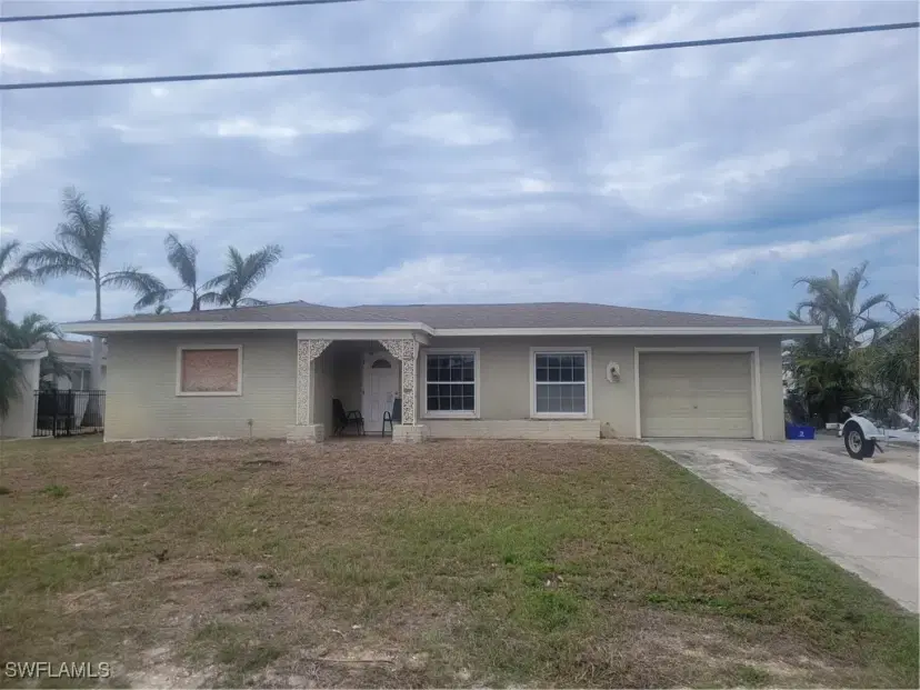 Picture of 18196 Cutlass Dr, Fort Myers Beach FL 33931