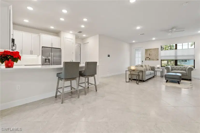 Picture of 708 SE 32Nd St, Cape Coral FL 33904