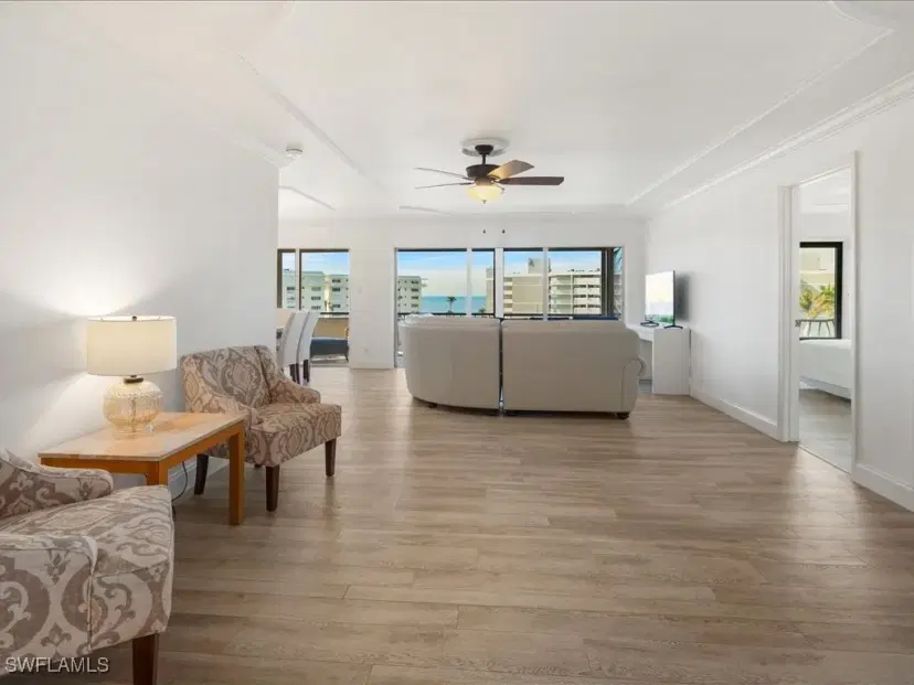 Picture of 3430 Gulf Shore Blvd N 6I, Naples FL 34103