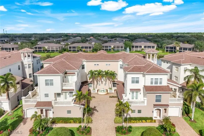 Picture of 514 Avellino Isles Cir 3-102, Naples FL 34119
